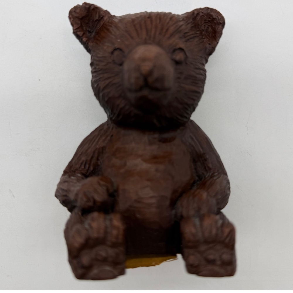 Vintage Handcrafted Red Mill Mfg USA Teddy Bear Carving Wood Figurine 1986